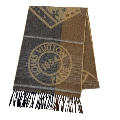 Louis Vuitton Angora Circle Logo Scarf