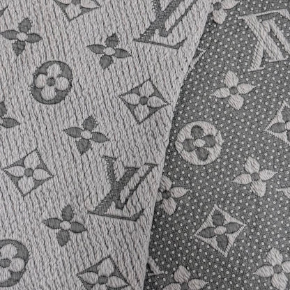 Louis Vuitton Logomania Scarf Wool Silk Gray Perlee — view 4