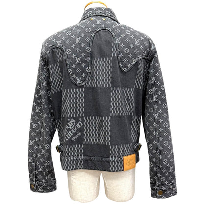 Louis Vuitton NIGO Giant Damier Waves Monogram Washed Denim Jacket Gray 48 — view 4