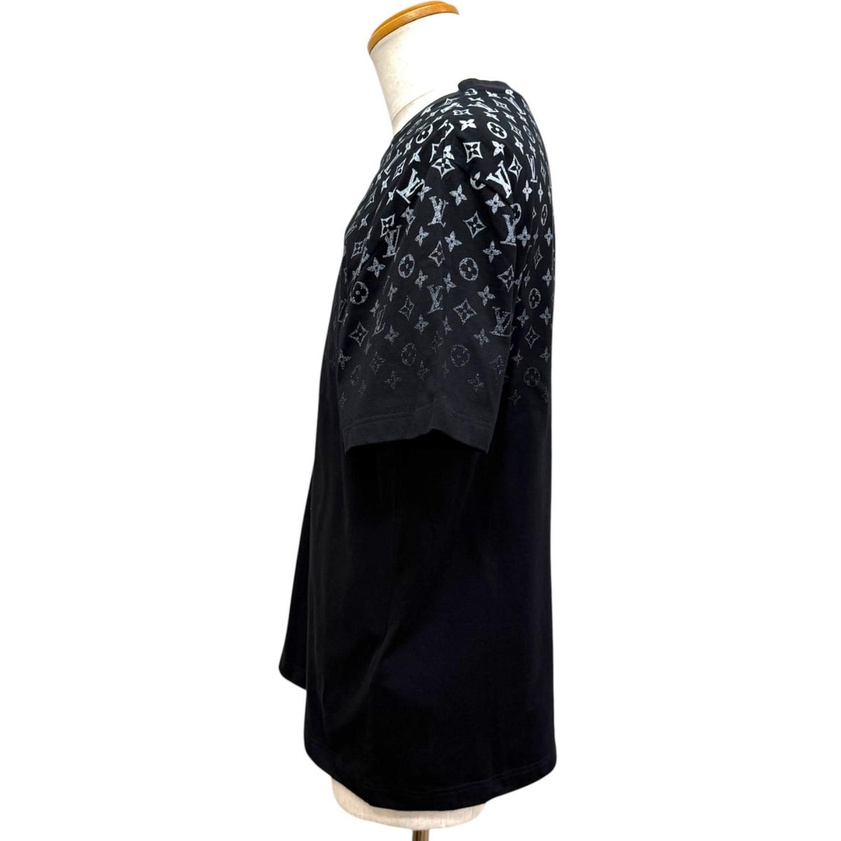 Louis Vuitton Monogram Gradient Cotton Short Sleeve T-Shirt Black XL — view 3