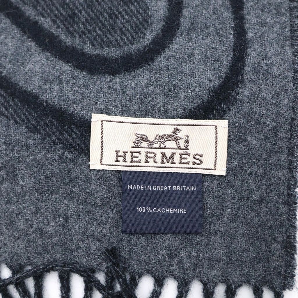 Hermes Carre en Boucles Scarf Boucle Noir Flannel Cashmere Fringe Black — view 5