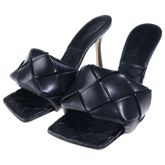 Bottega Veneta Lido Sandals Intrecciato Black