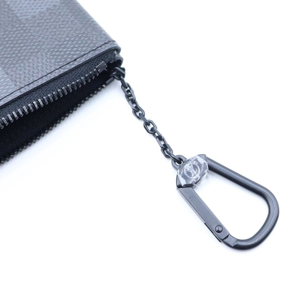 Louis Vuitton Damoflage Pochette Cles XS Black — view 5
