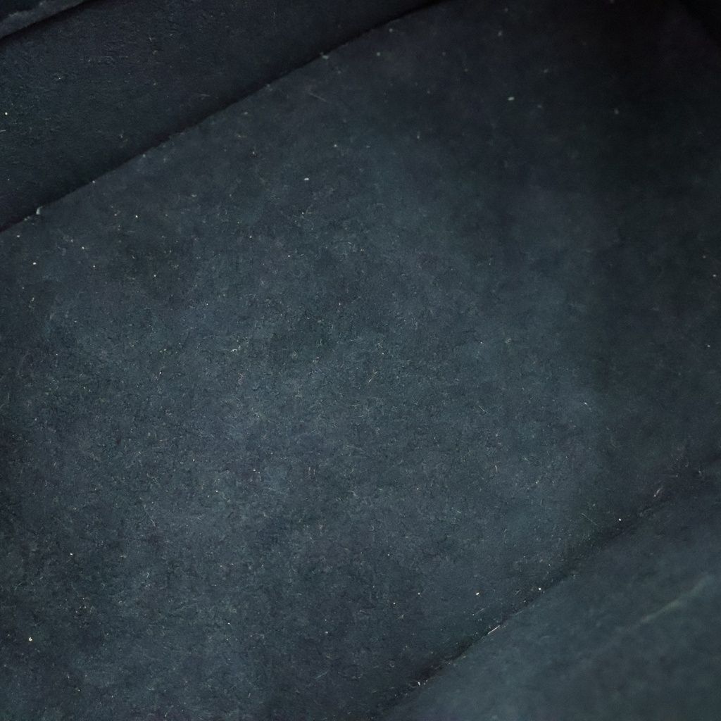 Louis Vuitton Alma Trunk BB — view 7