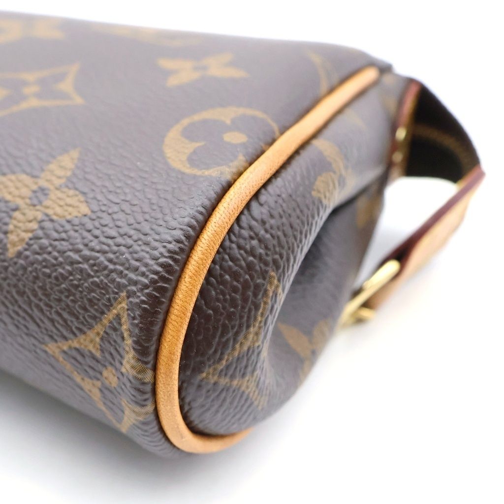 Louis Vuitton Monogram Leather 2-Way Chain Shoulder Bag Brown — view 5