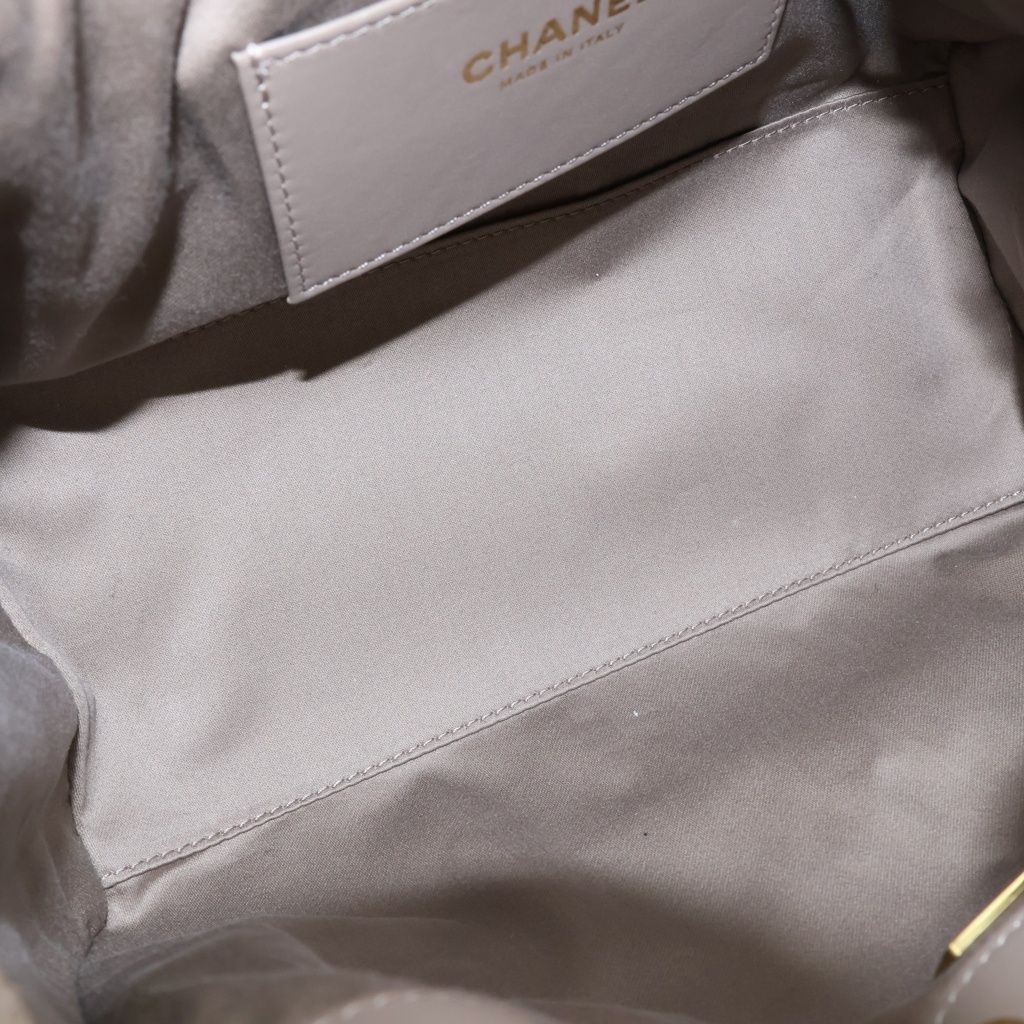 Chanel 25 Small Chain Shoulder Bag Suede Leather Gold Gray Plate — view 8