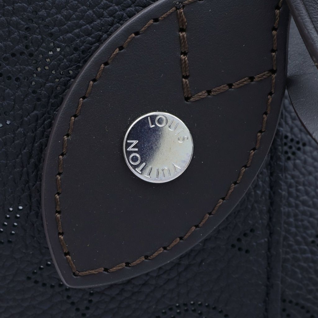 Louis Vuitton Hina PM Handbag 2-Way Shoulder Mahina Black — view 7