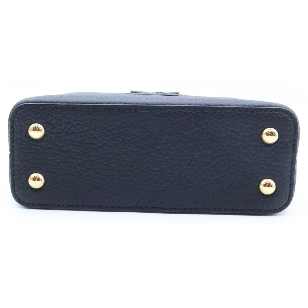 Louis Vuitton Capucines Mini Noir 2-Way Shoulder Bag — view 4