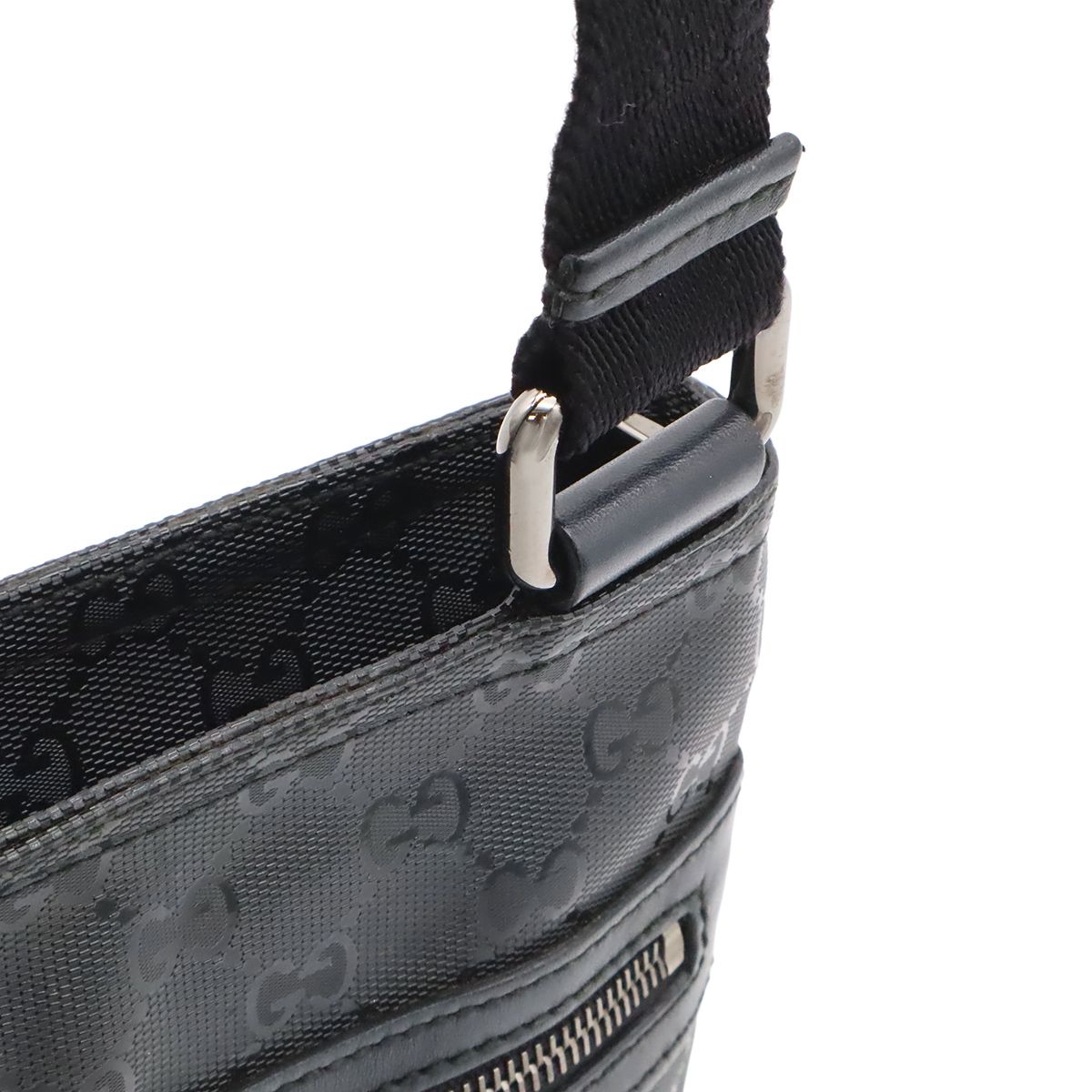Gucci GG Supreme Shoulder Bag Crossbody Leather Black Silver — view 4
