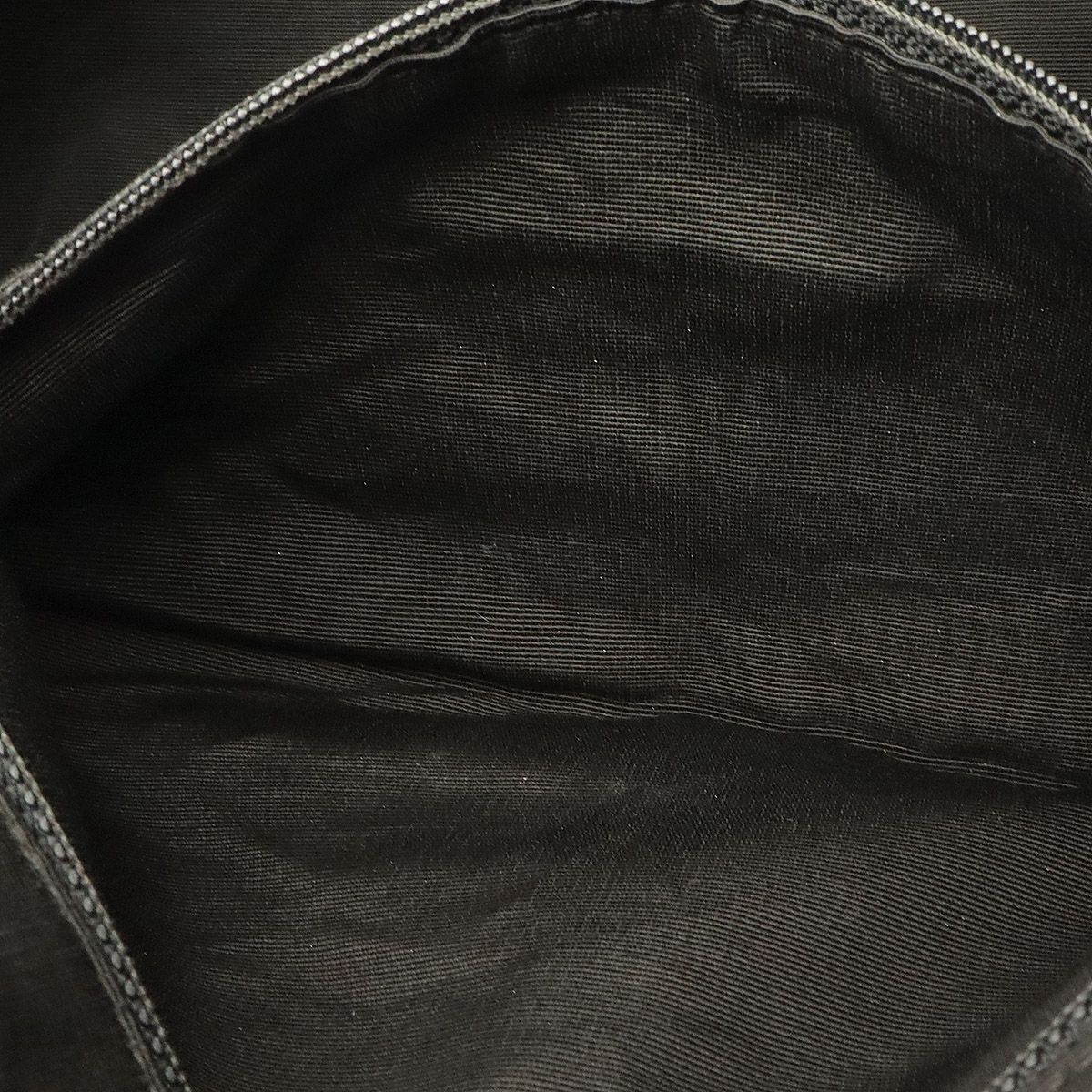 Chanel CC Logo Tote Fur Handbag Rabbit Fur Suede Brown Black — view 6