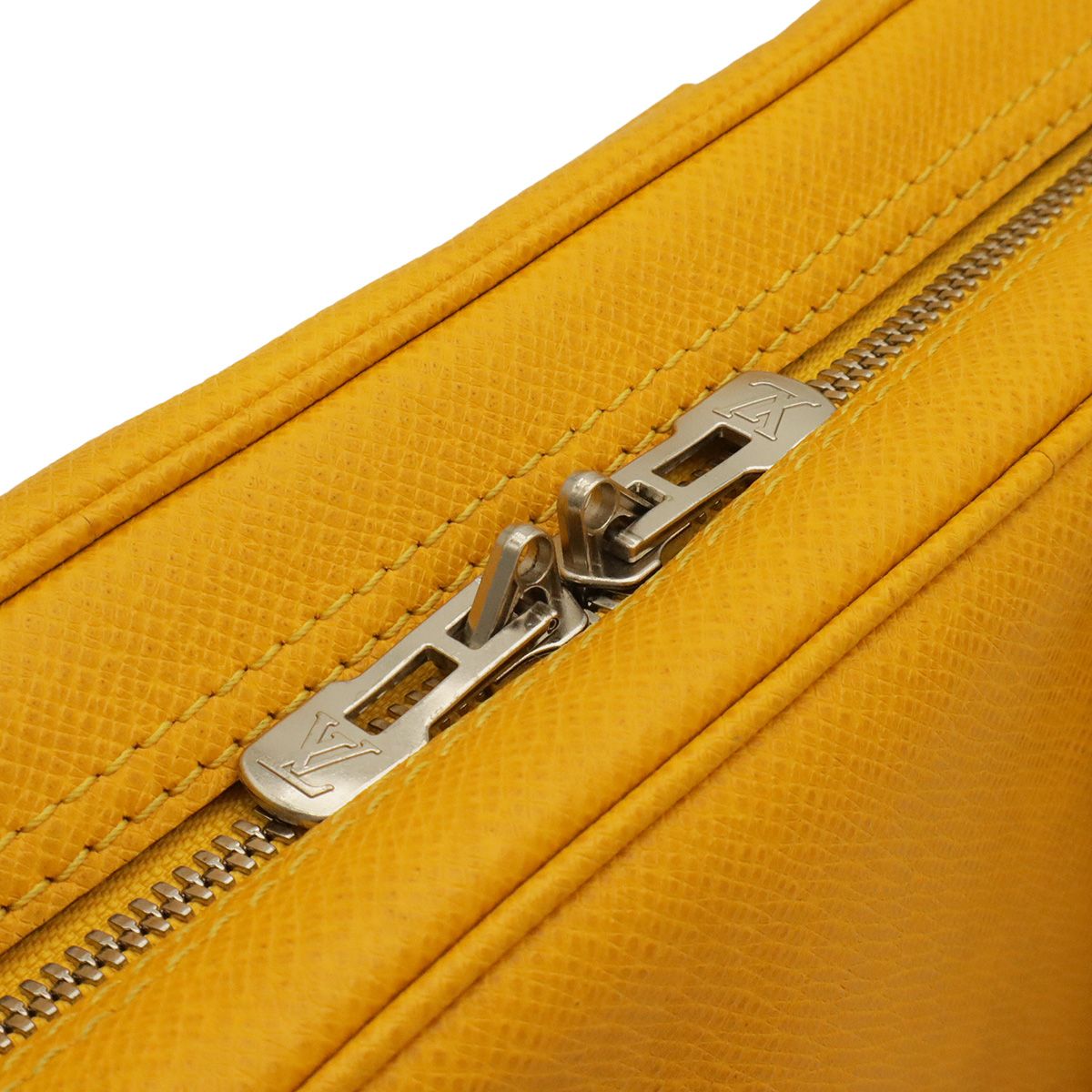 Louis Vuitton Taiga PDV Porte Documents Voyage PM Business Bag Jaune Yellow — view 6