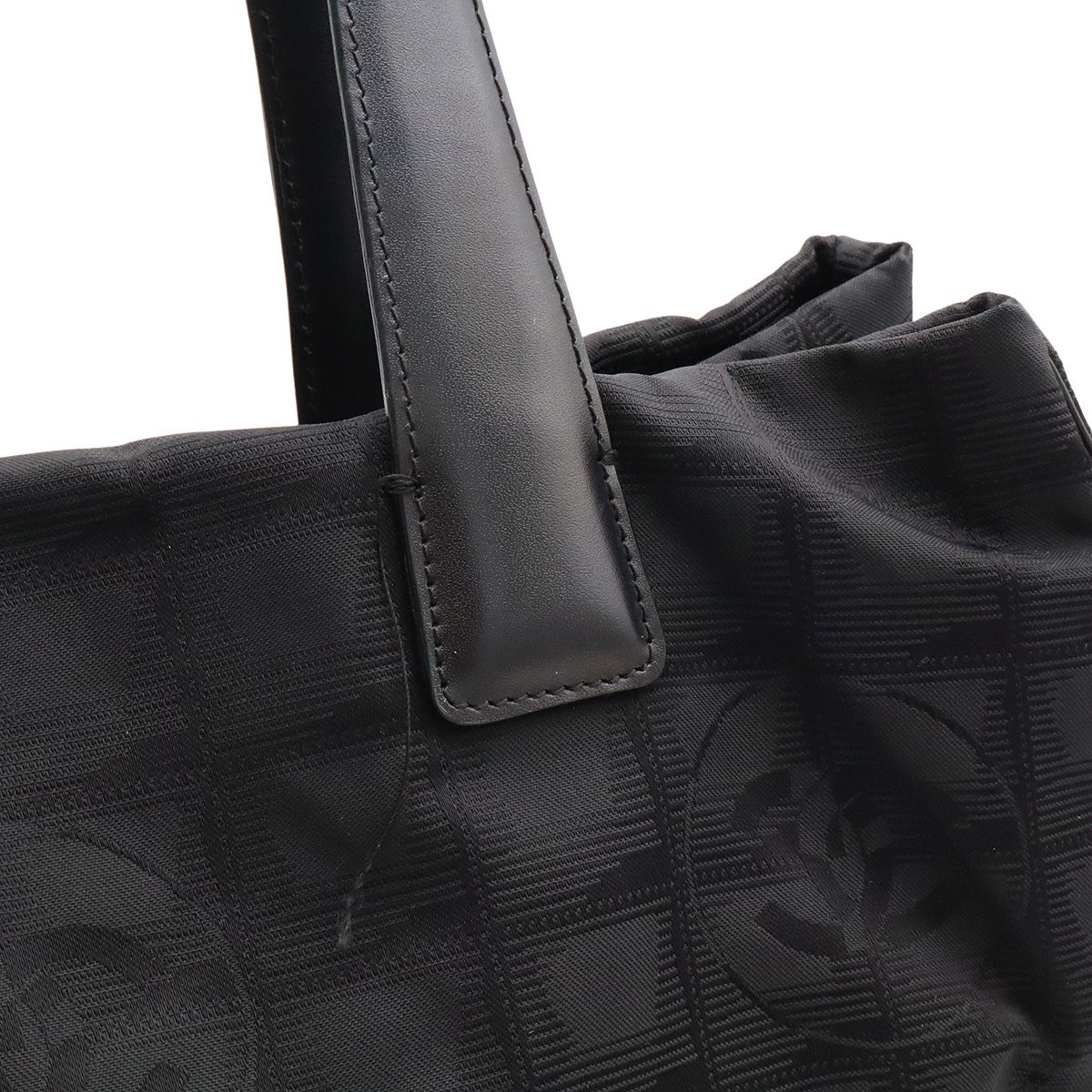Chanel New Travel Line Tote MM Shoulder Bag Nylon Jacquard Black — view 5