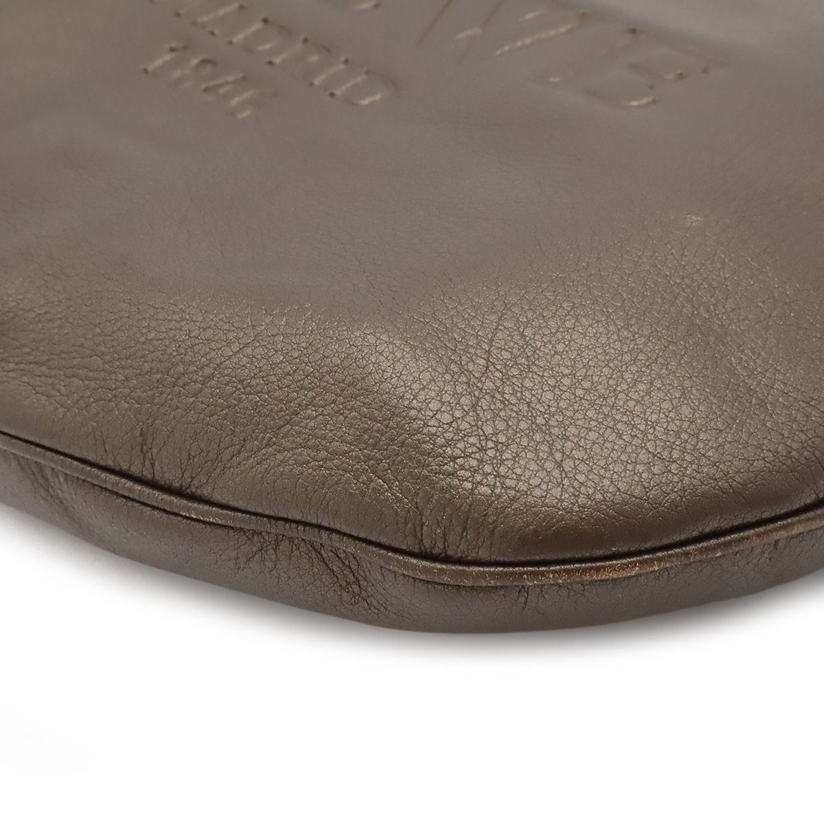 Loewe Heritage Logo Shoulder Bag Crossbody Metallic Leather Khaki Blanc Silver — view 3