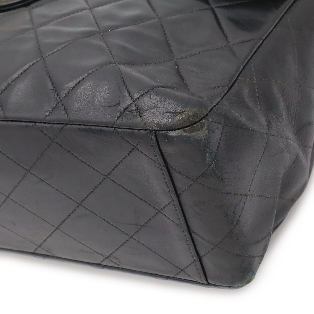 Chanel Maxi Quilted 34 CC Logo Chain Shoulder Bag 2-Way Leather Black Gold — view 3