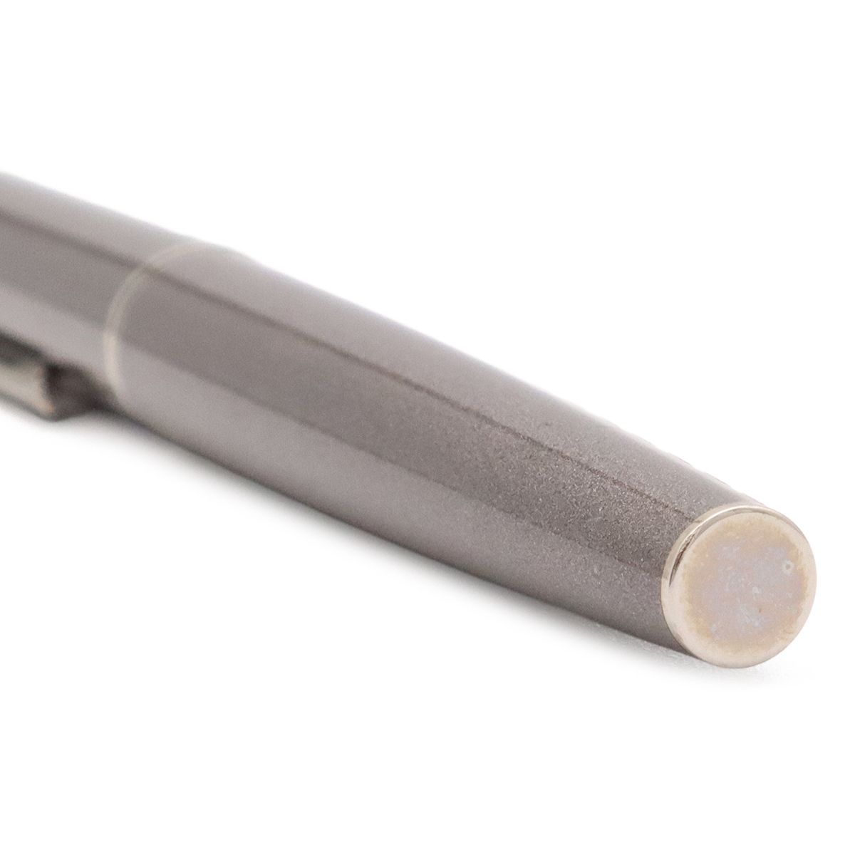 Louis Vuitton Jet Ligne Ballpoint Pen Cap Type Silver Gray Black — view 5