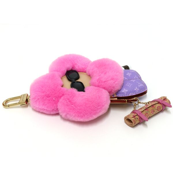 Louis Vuitton Bag Charm Vivienne Fashionista Yoga Monogram Mink Pink — view 3