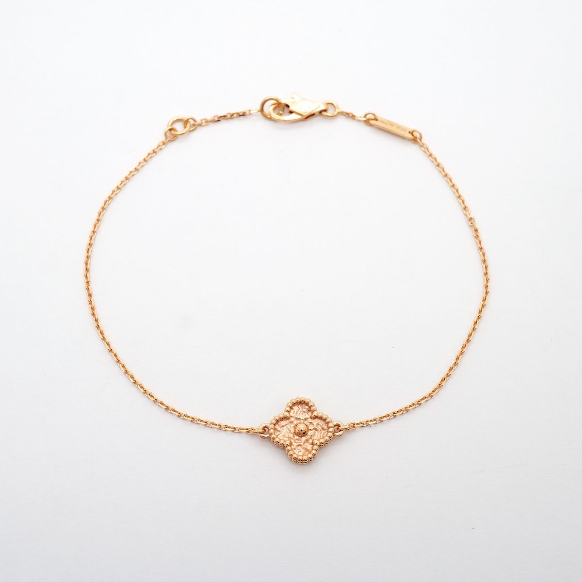 Van Cleef & Arpels Bracelet Sweet Alhambra 18k Pink Gold — view 3