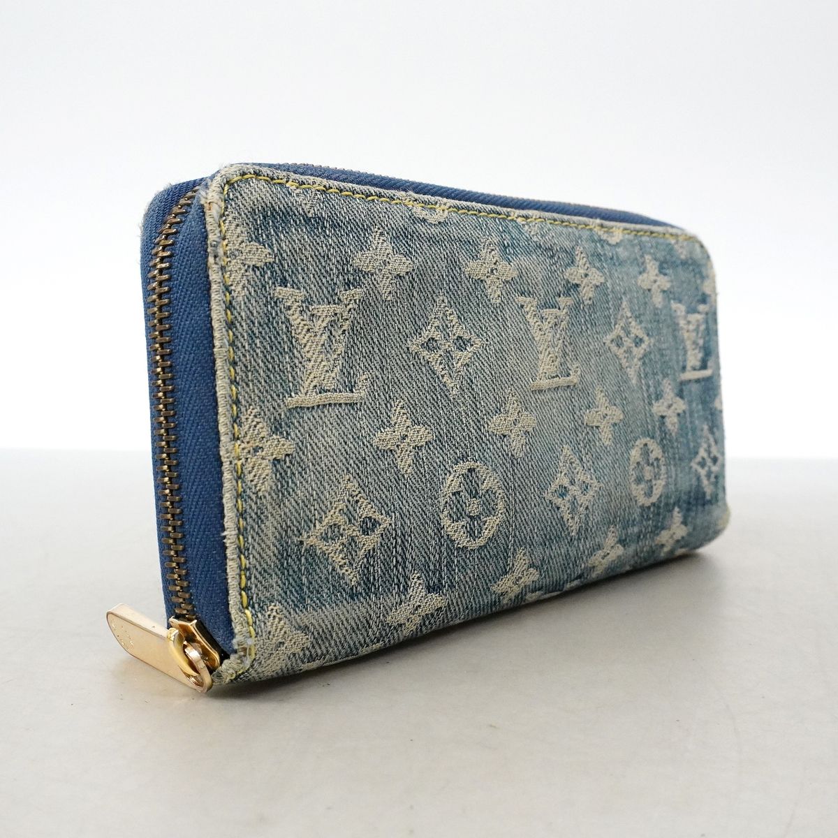Louis Vuitton Wallet Monogram Denim Zippy Blue — view 2
