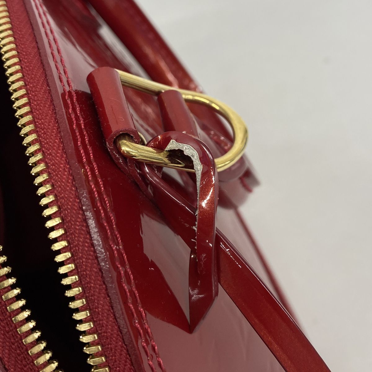 Louis Vuitton Handbag Vernis Alma BB Rouge Grenat Dine 2-Way Bag — view 8