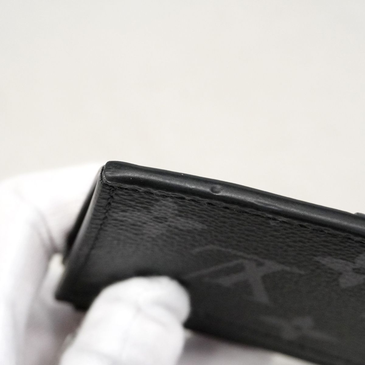 Louis Vuitton Monogram Eclipse Coin Card Holder Black — view 6