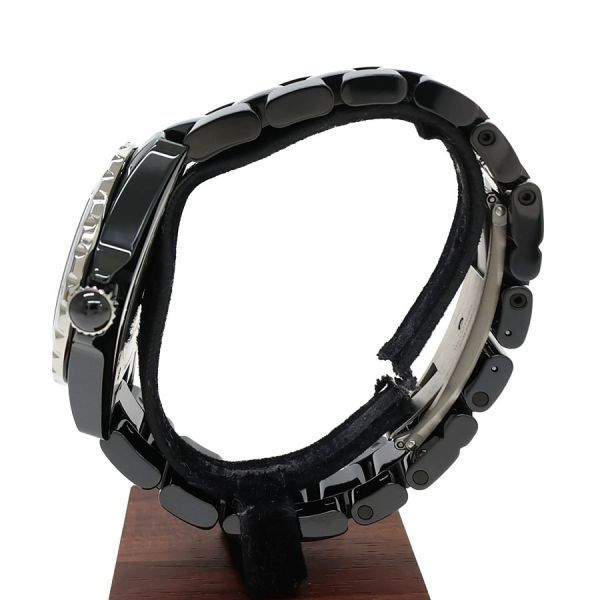 Chanel 38 Watch Black — view 3