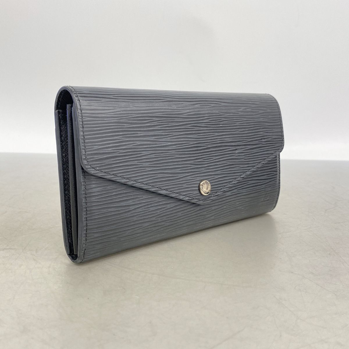 Louis Vuitton Wallet Epi Portefeuille Sarah Noir — view 2