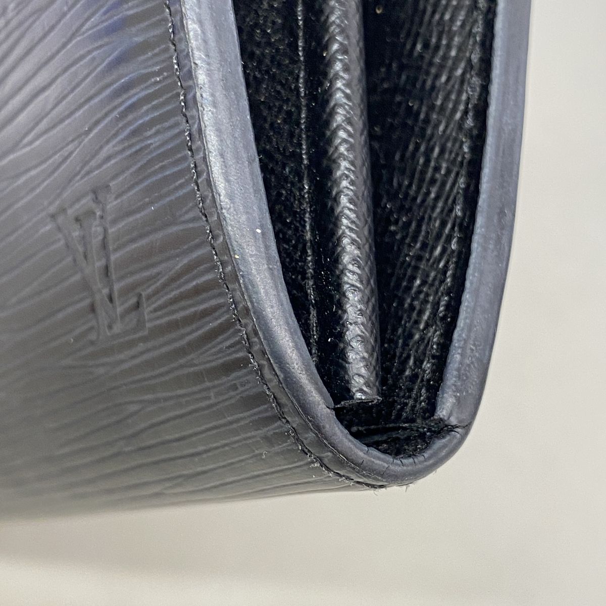 Louis Vuitton Wallet Epi Portefeuille Sarah Noir — view 5