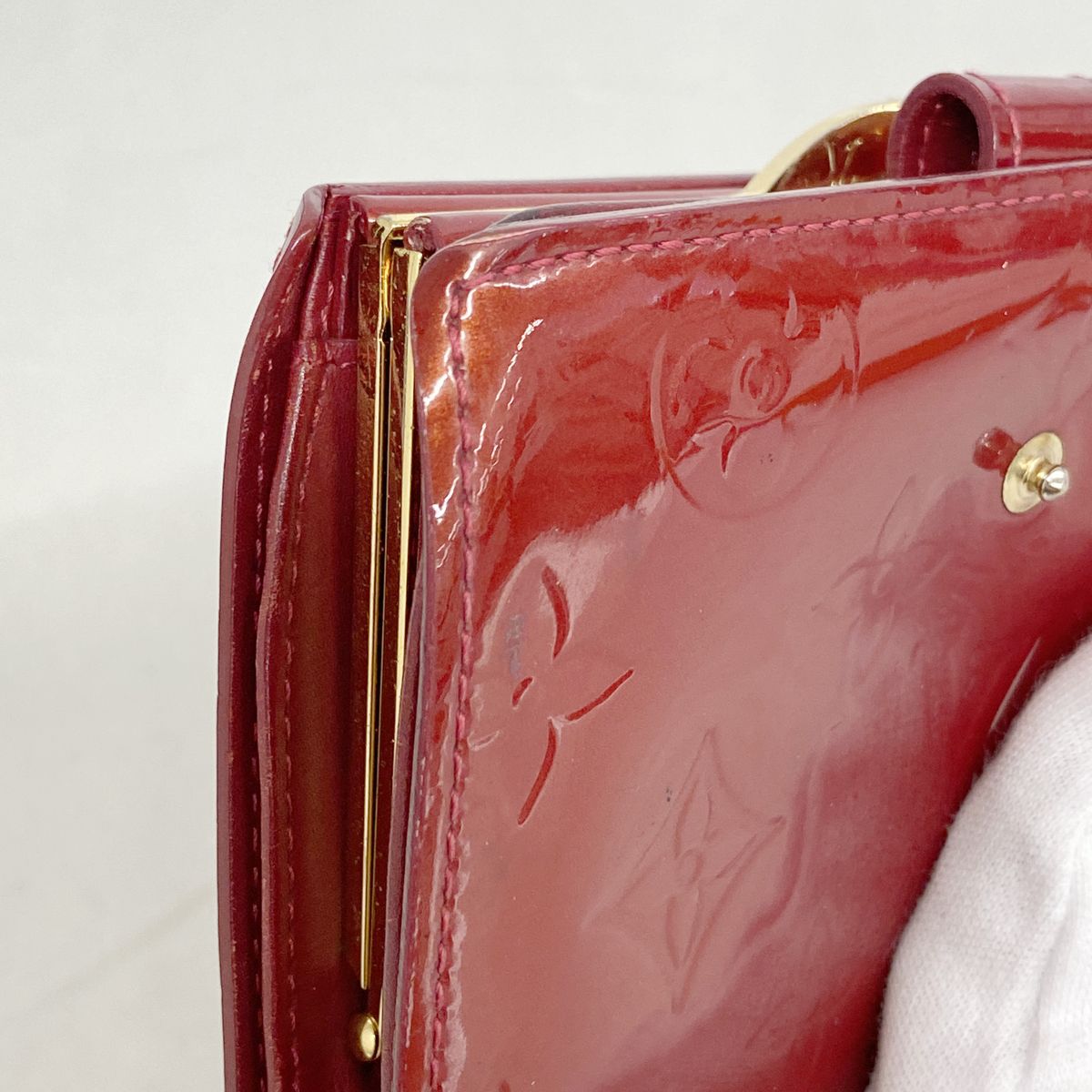 Louis Vuitton Wallet Vernis Portefeuille Viennois Pomme D'amour — view 5