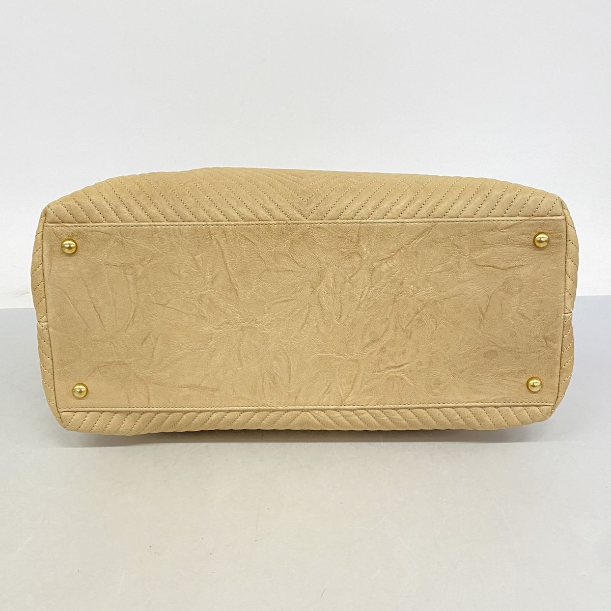 Chanel Chain Tote Bag V-stitch Leather Brown Gold — view 3