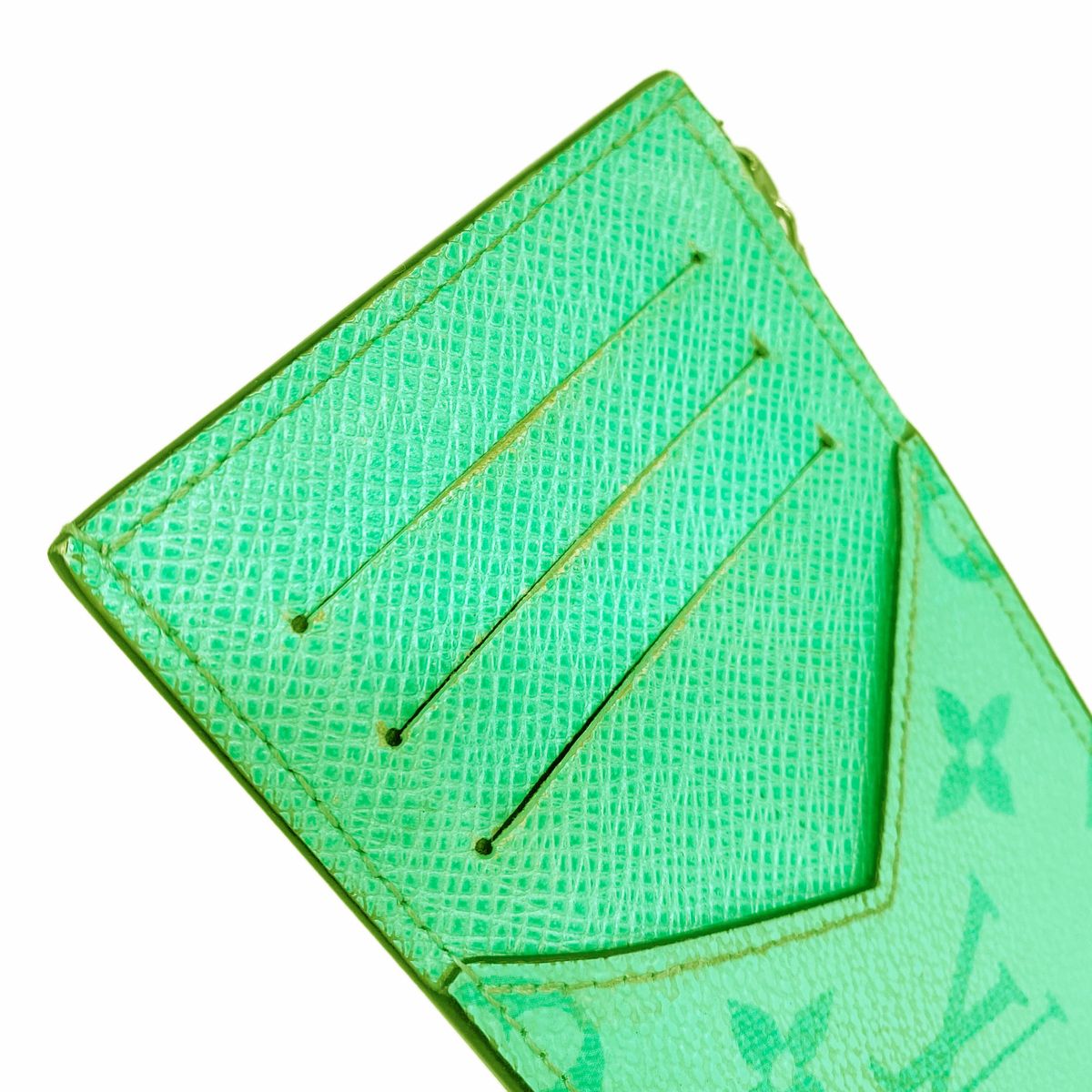Louis Vuitton Taigarama Coin Card Holder Minty Green — view 6