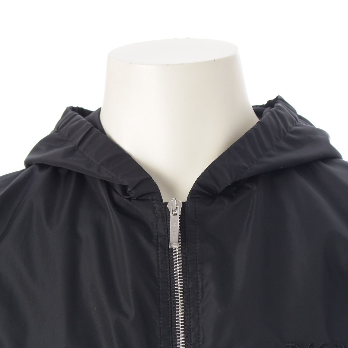 Dior Homme Kaws Nylon Jacket Bee Embroidery Back Logo Black 48 — view 5