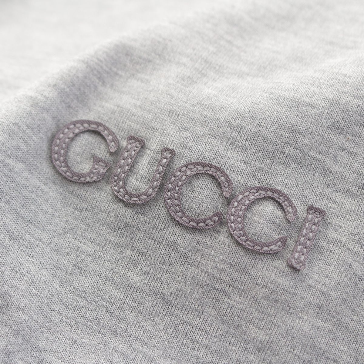 Gucci Embroidered Cotton Jersey Web Stripe Trim Short Sleeve T-Shirt Top Gray — view 8