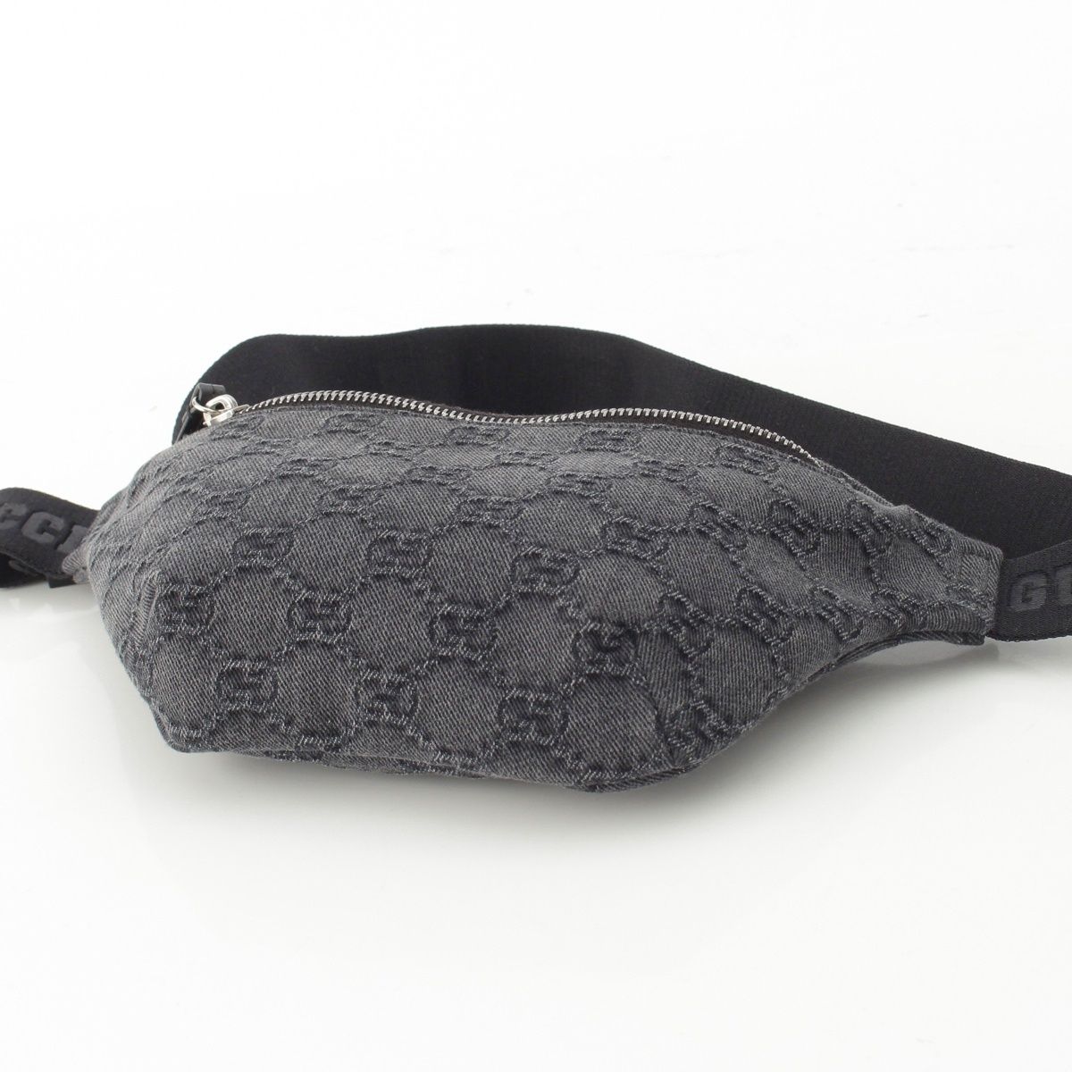 Gucci GG Denim Waist Bag Gray — view 5