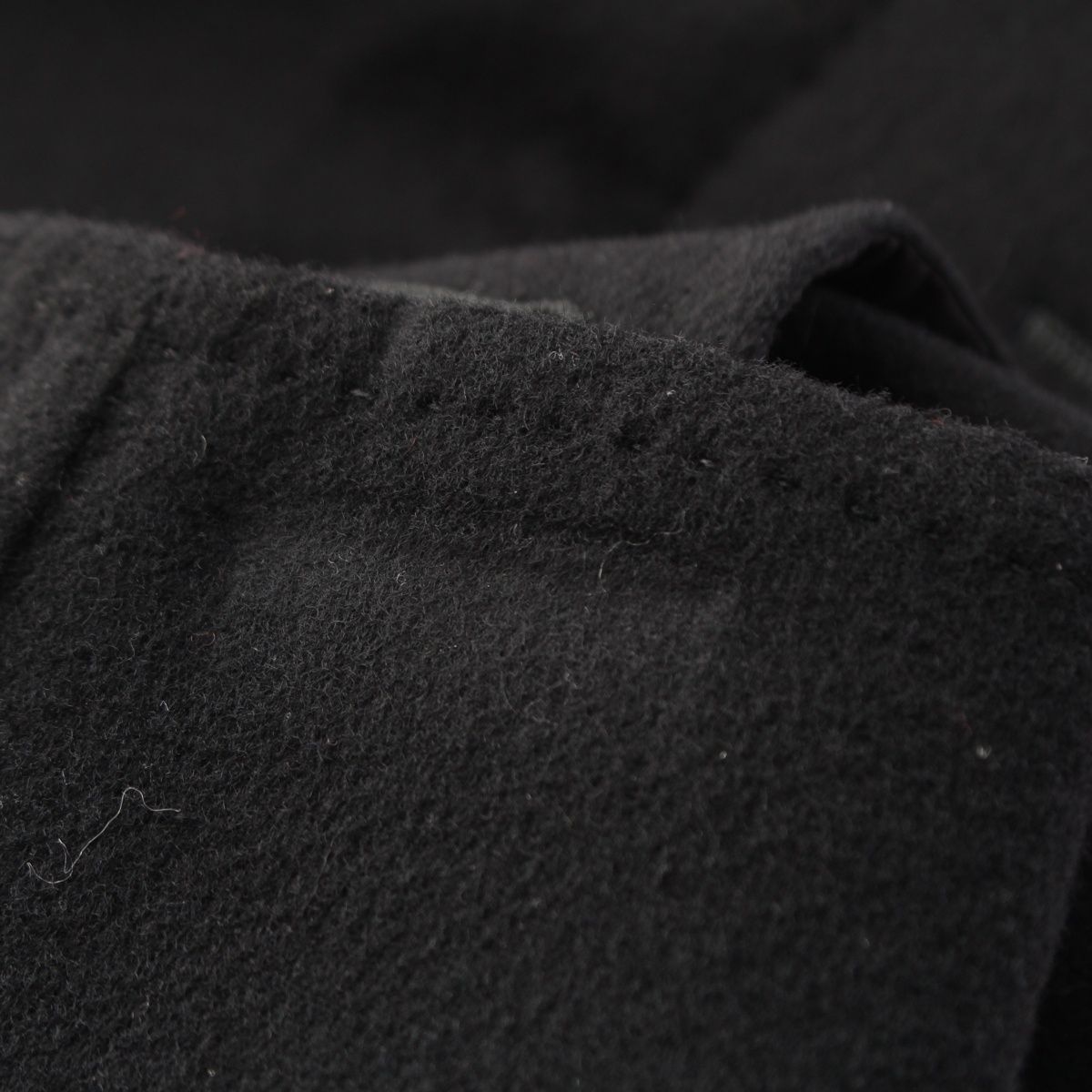 Louis Vuitton Cashmere Side Button Melton Fitted Skirt Black 34 — view 7