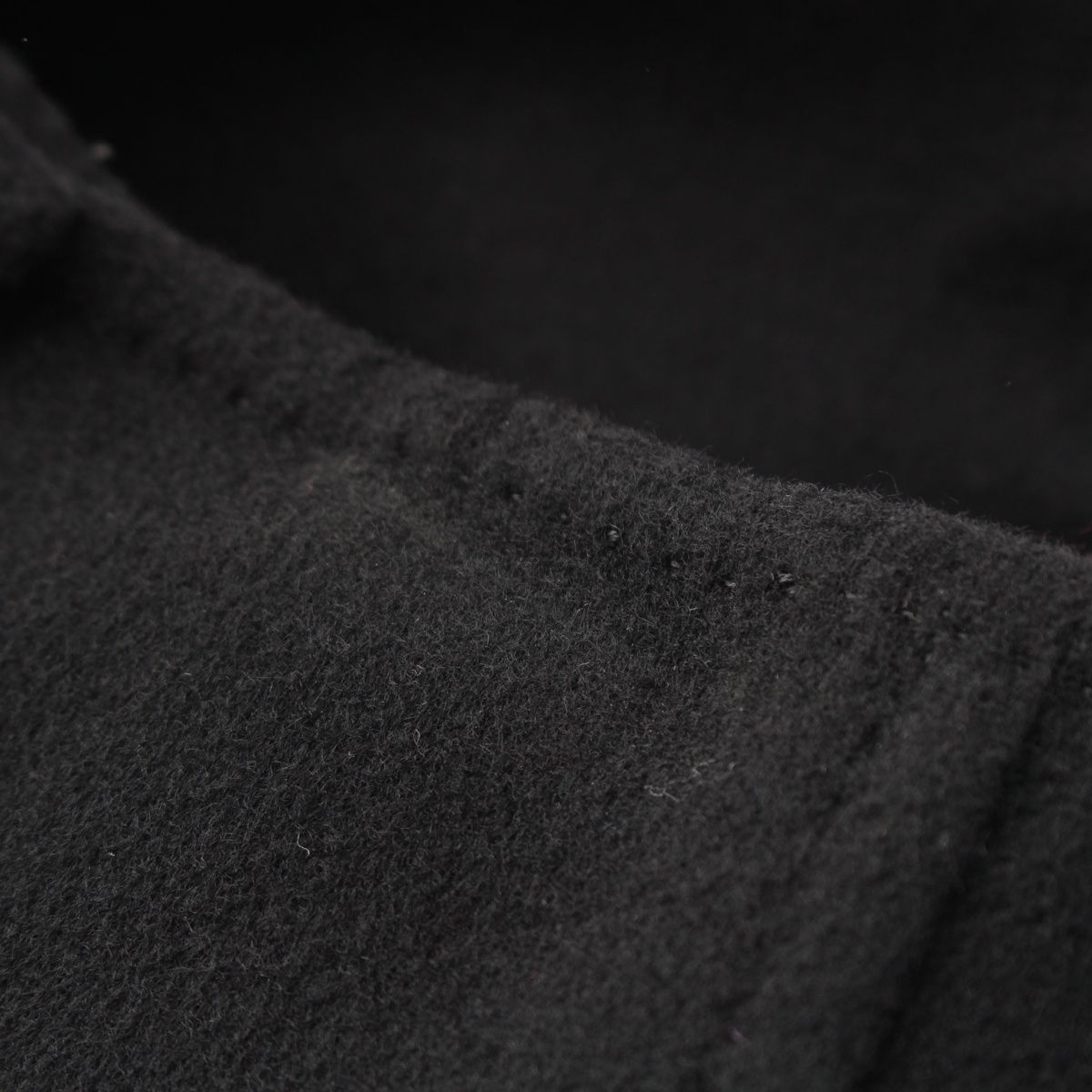 Louis Vuitton Cashmere Side Button Melton Fitted Skirt Black 34 — view 6