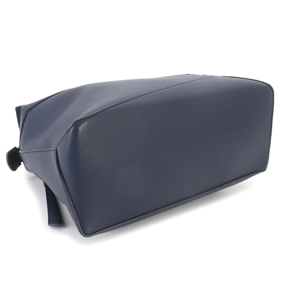 Loewe Puzzle Edge Bag Large 2-Way Bag Leather Navy — view 4