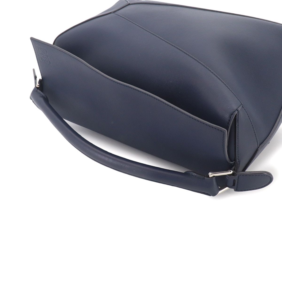 Loewe Puzzle Edge Bag Large 2-Way Bag Leather Navy — view 5