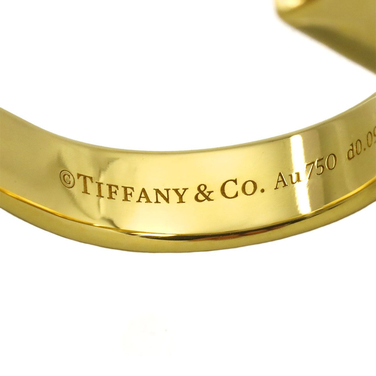 Tiffany & Co Lock Medium Diamond 0.095 Earrings 18k Yellow Gold — view 4