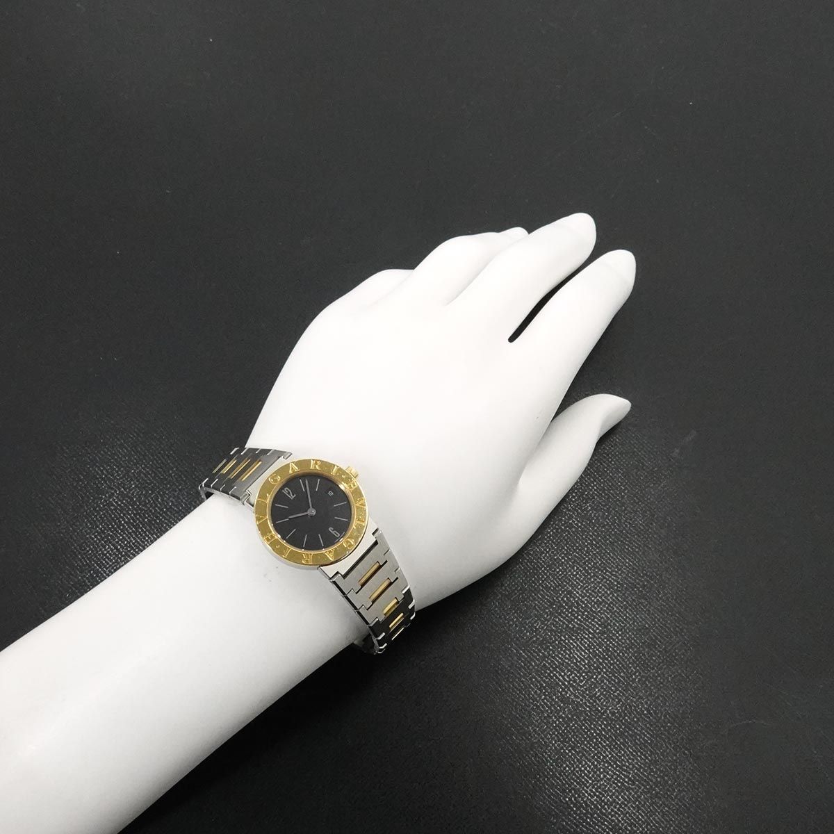 Bvlgari Watch Date Black YG Quartz — view 4