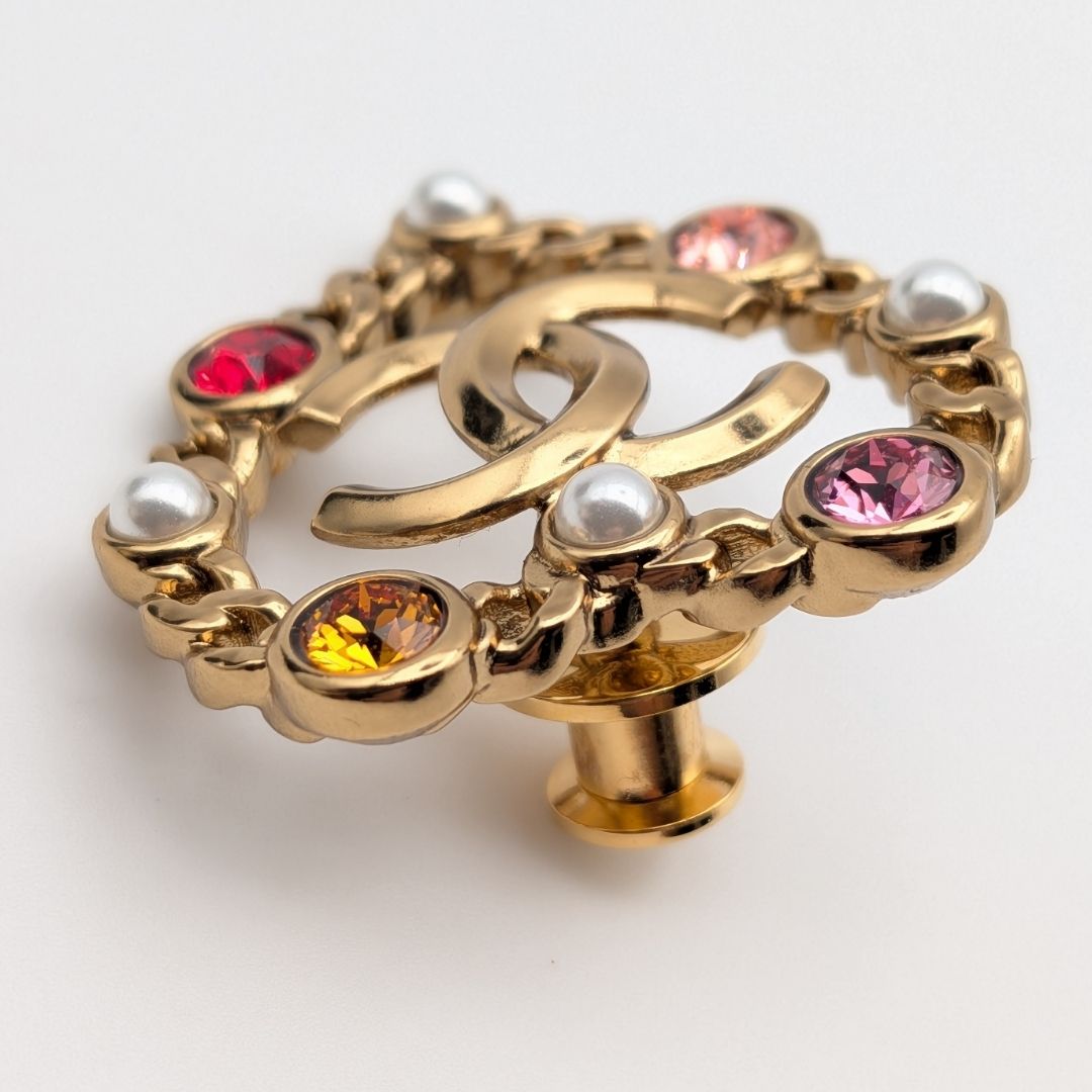 Chanel Brooch Heart CC Logo Gold Color Stone Faux Pearl Bijou Pin Badge — view 4