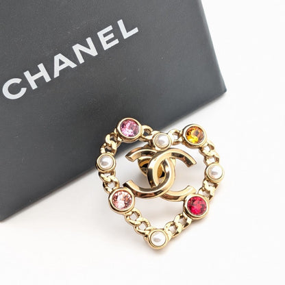 Chanel Brooch Heart CC Logo Gold Color Stone Faux Pearl Bijou Pin Badge
