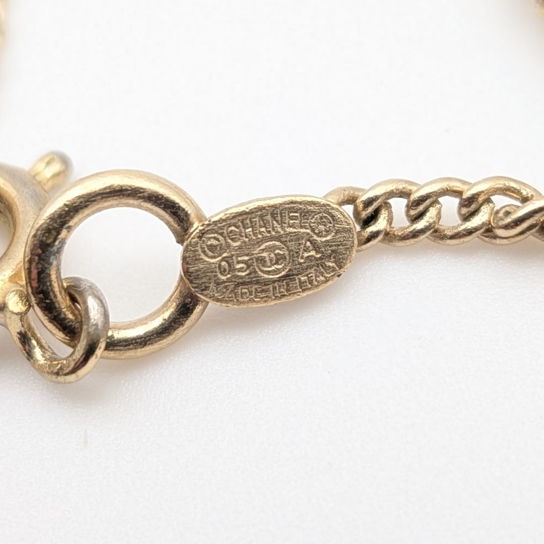 Chanel Necklace Bag Motif Quilted CC Logo Gold 05A — view 7