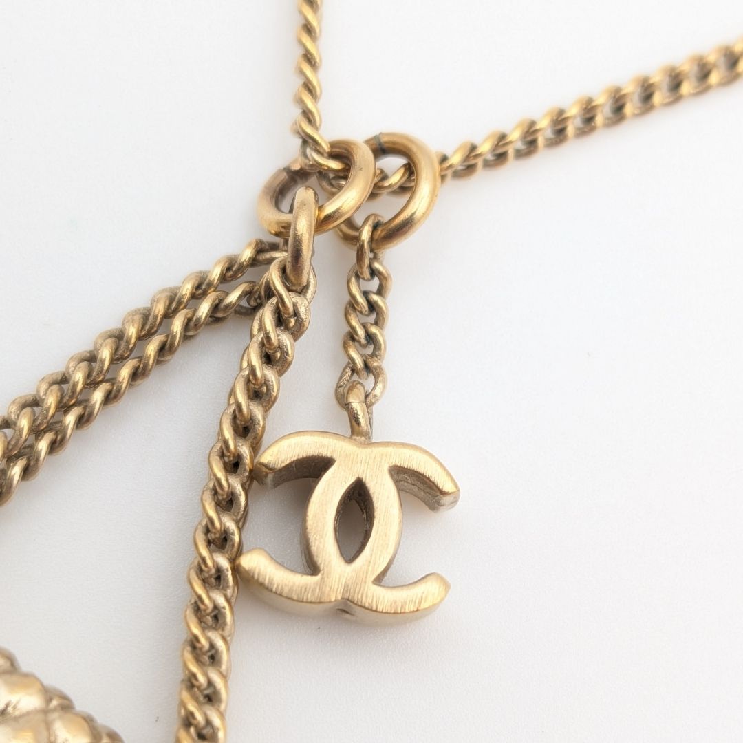 Chanel Necklace Bag Motif Quilted CC Logo Gold 05A — view 5