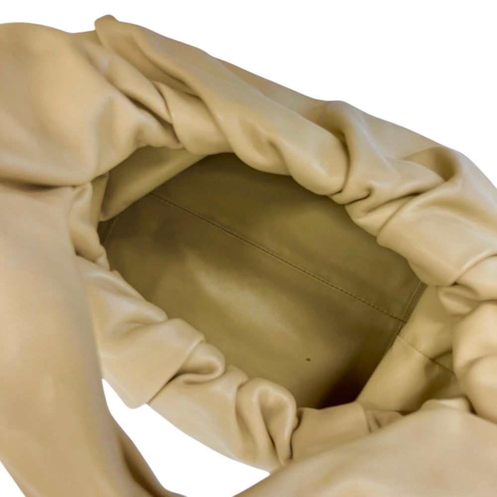 Bottega Veneta the Shoulder Pouch Beige — view 6