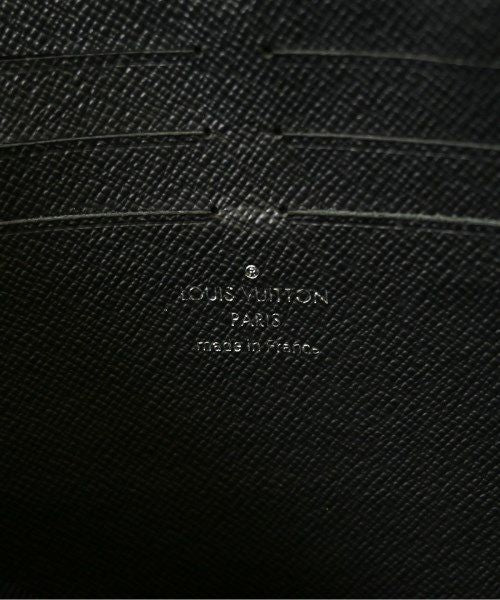 Louis Vuitton Monogram Eclipse Pochette Voyage MM Clutch Black — view 4
