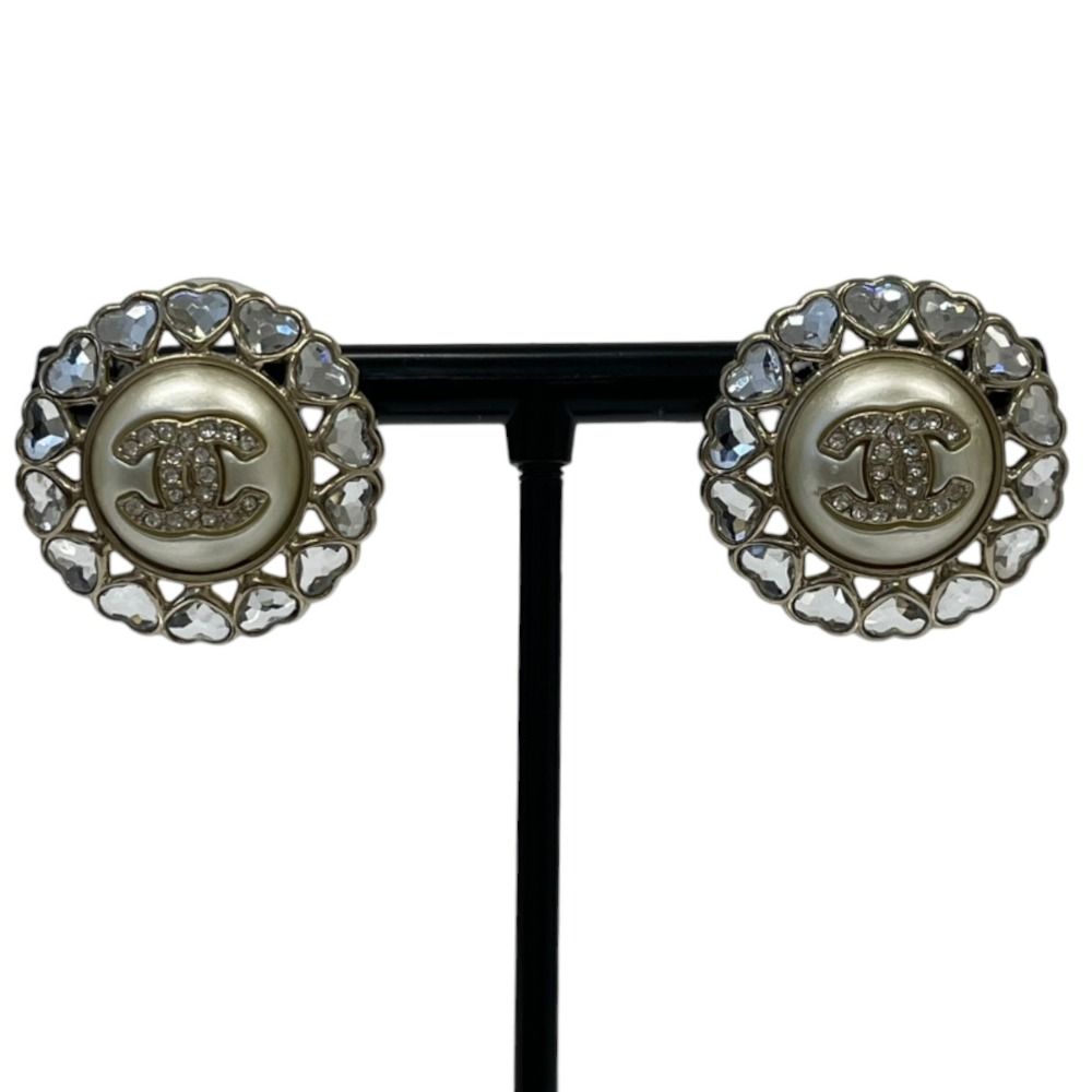 Chanel Heart Bijou CC Logo Pearl Earrings Champagne Gold