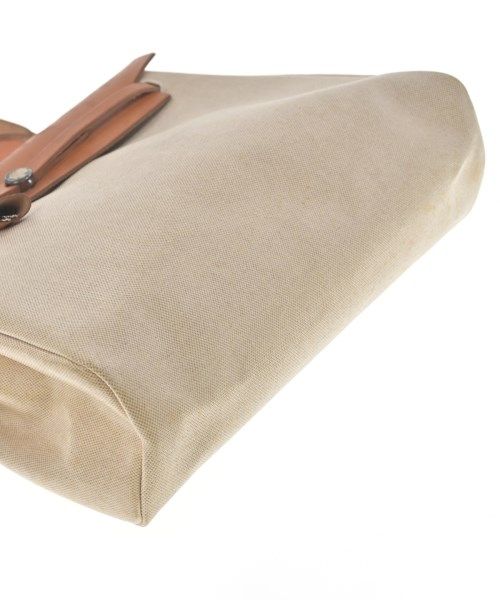 Hermes Herbag MM Shoulder Bag Beige — view 7