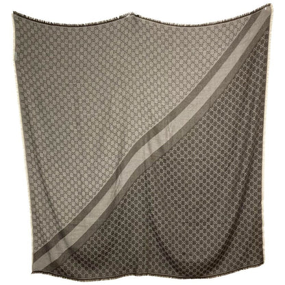 Gucci GG Pattern Large Shawl Scarf Ground — view 2