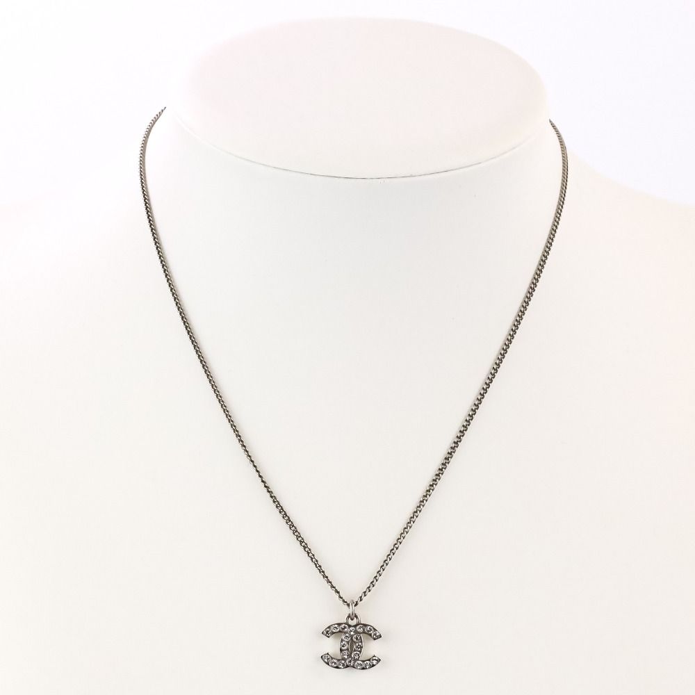 Chanel Rhinestone CC Logo Necklace Silver Colored — view 4