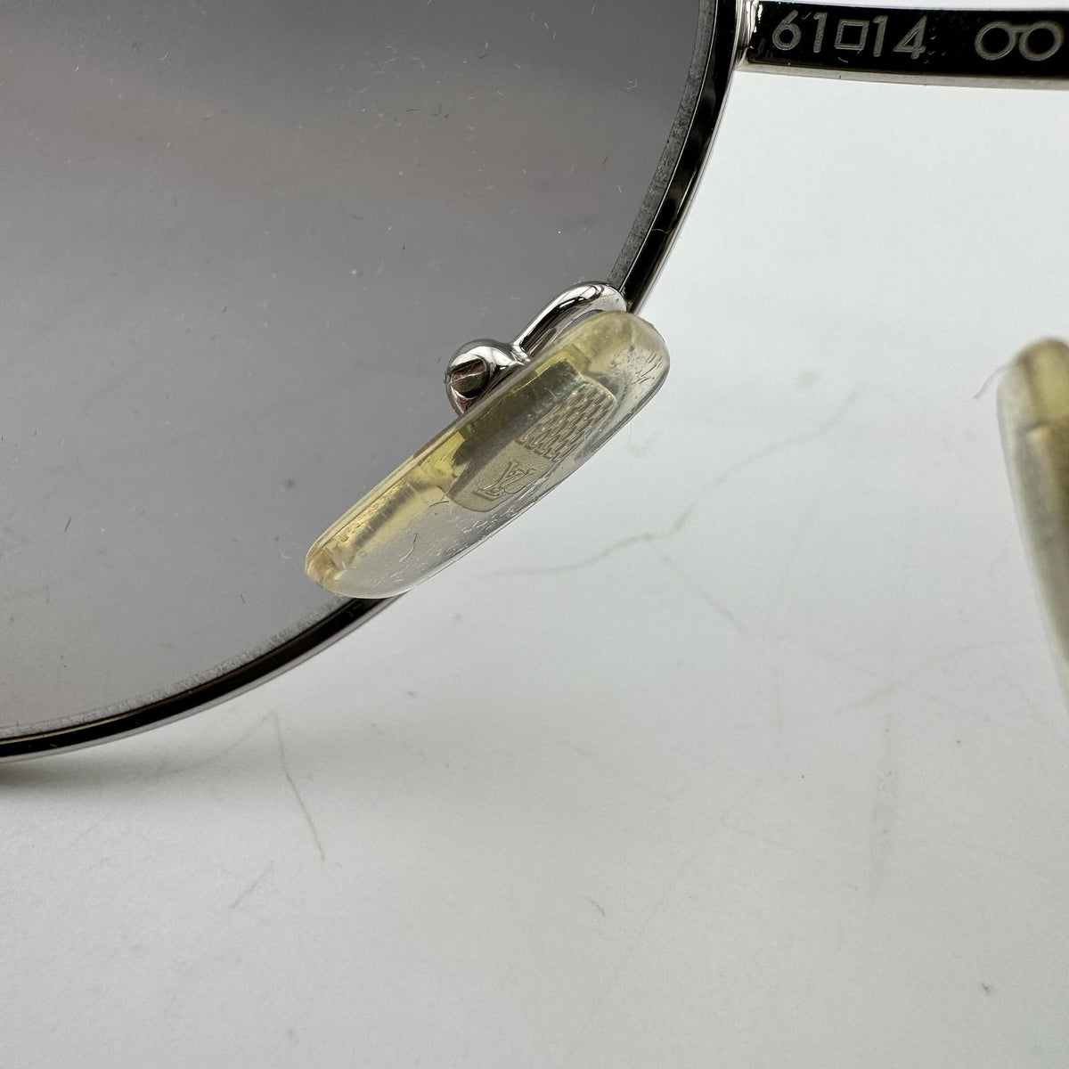 Louis Vuitton Attitude Pilot Metal Frame Damier Pattern Sunglasses Silver Clear — view 8